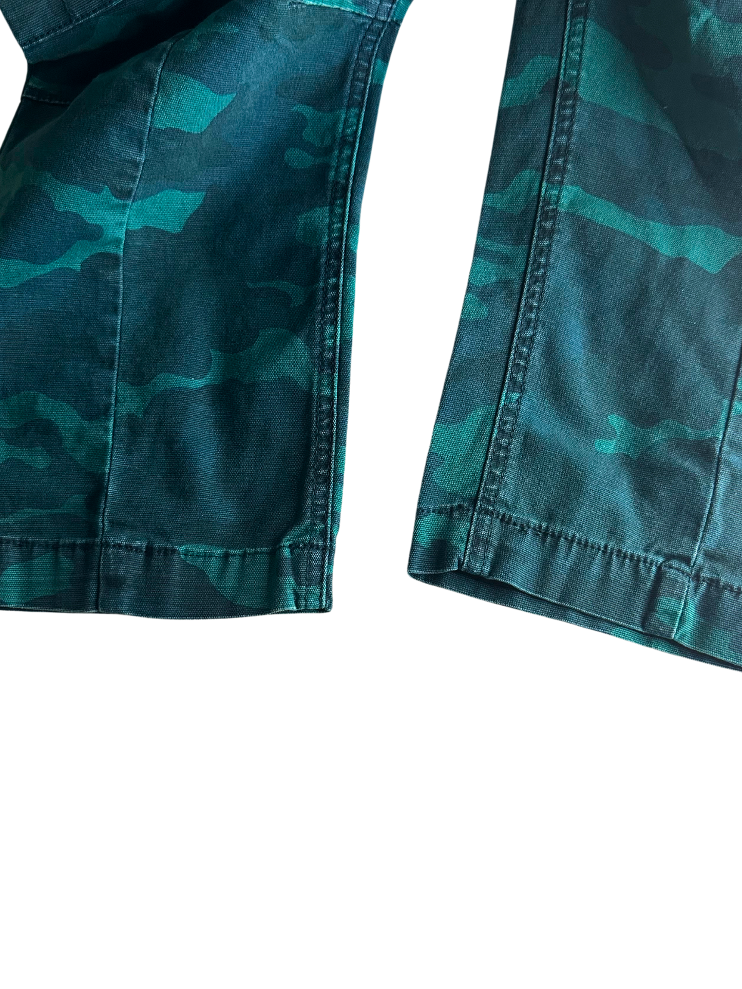 camo cargos